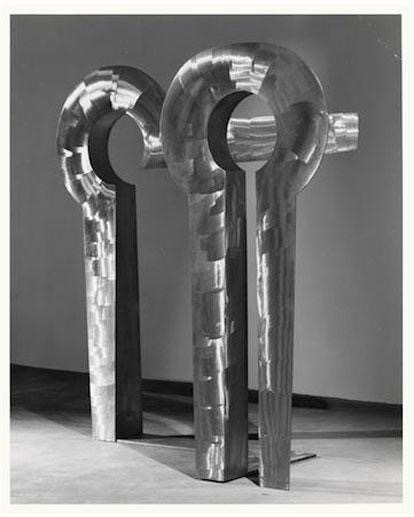Figure 4: Sentinel, 1973, disc-sanded stainless steel, 71 3/8 x 70 1/2 x 28 5/8 in. (181.3 x 179.1 x 72.7 cm). © The Isamu Noguchi Foundation and Garden Museum, NY.